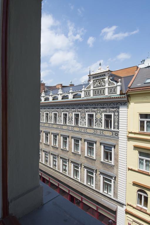Apartment Skorepka 4 Praag Buitenkant foto